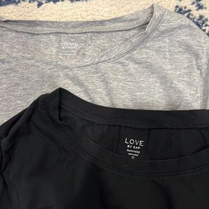 Bundle of 2 Gap Love Maternity Long Sleeve Tops Size Small